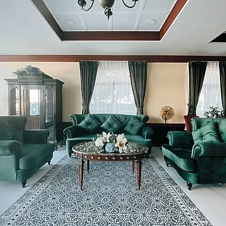 Baan Chao Khun Hotel
