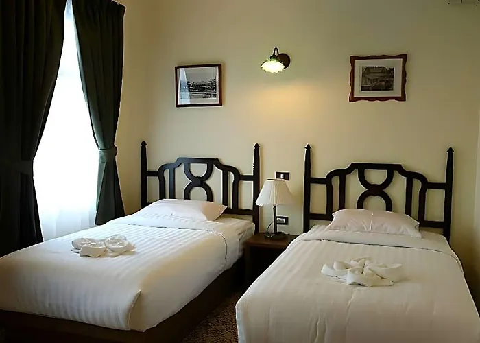 Baan Chao Khun 4*