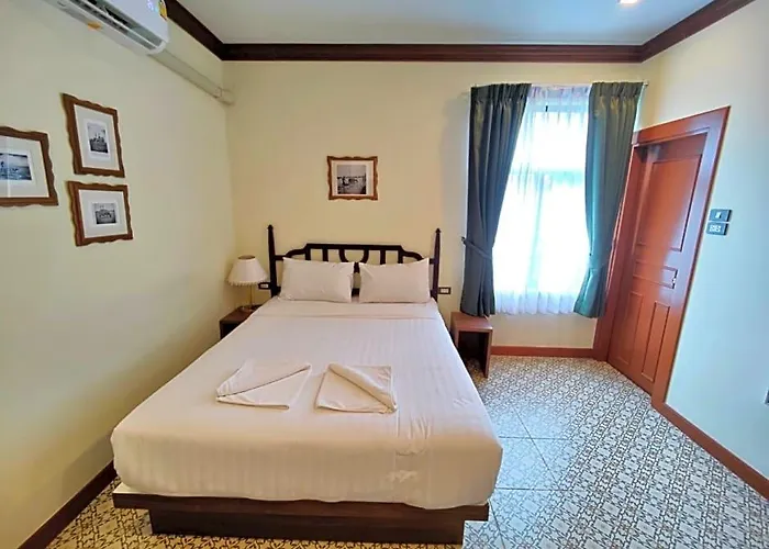 Hotell Baan Chao Khun 4*